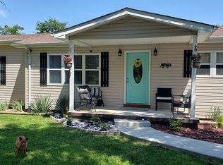 10340 Stroup Rd, Festus, MO 63028