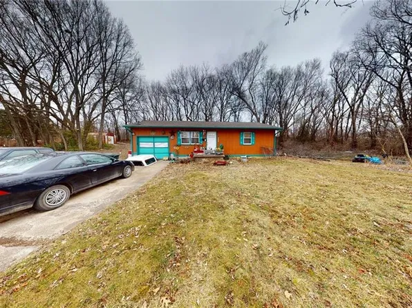307 S Clark St, Fort Scott, KS 66701