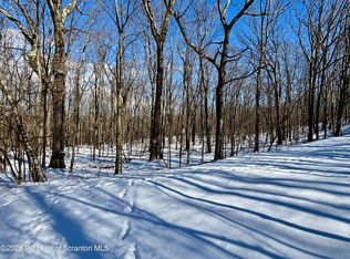 Forest Ln, Archbald, PA 18403