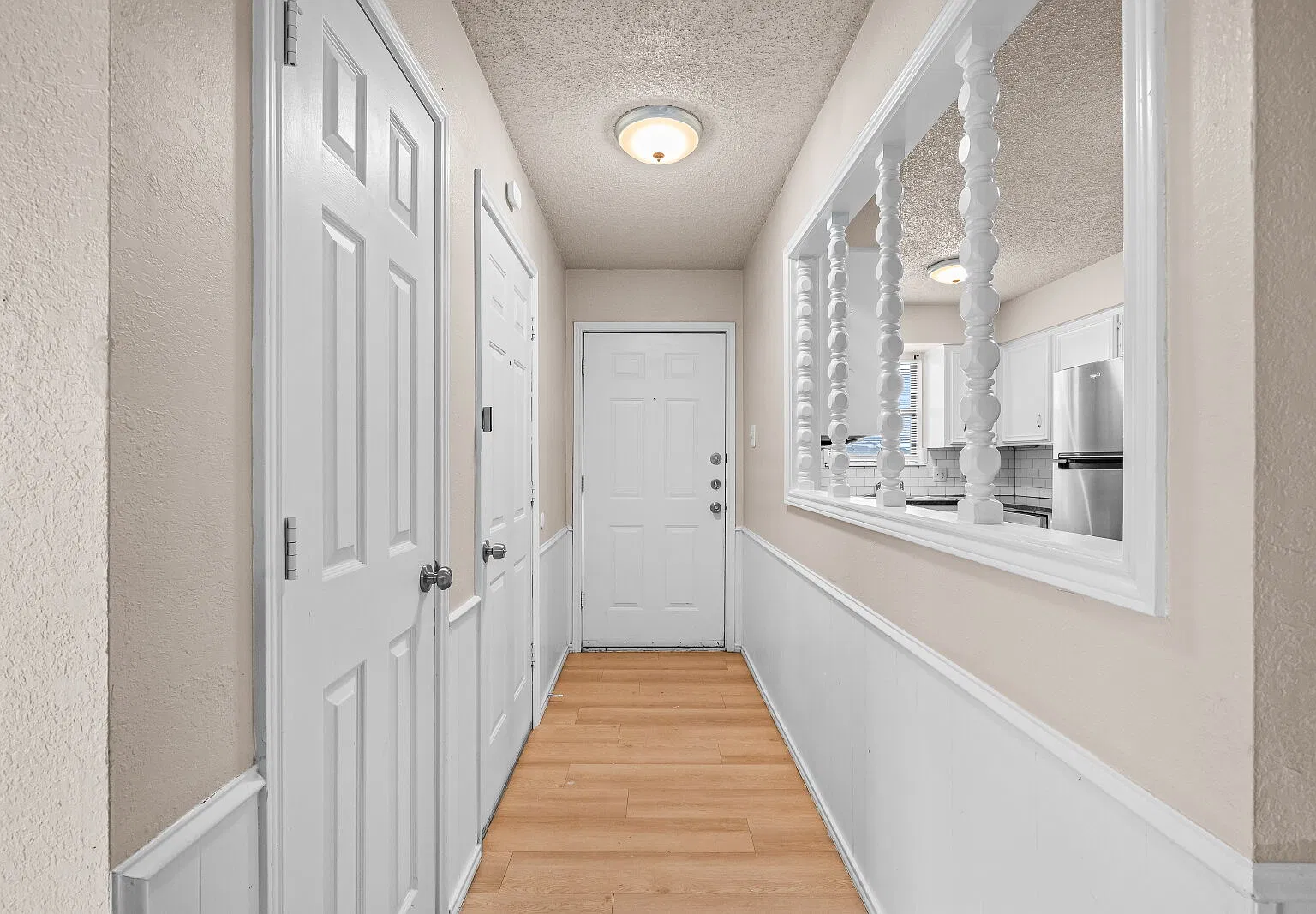 2 bed, 1.5 bath, 1029 sqft, $1,250 — Photo 4