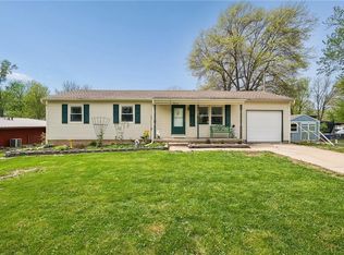 8412 England St, Overland Park, KS 66212