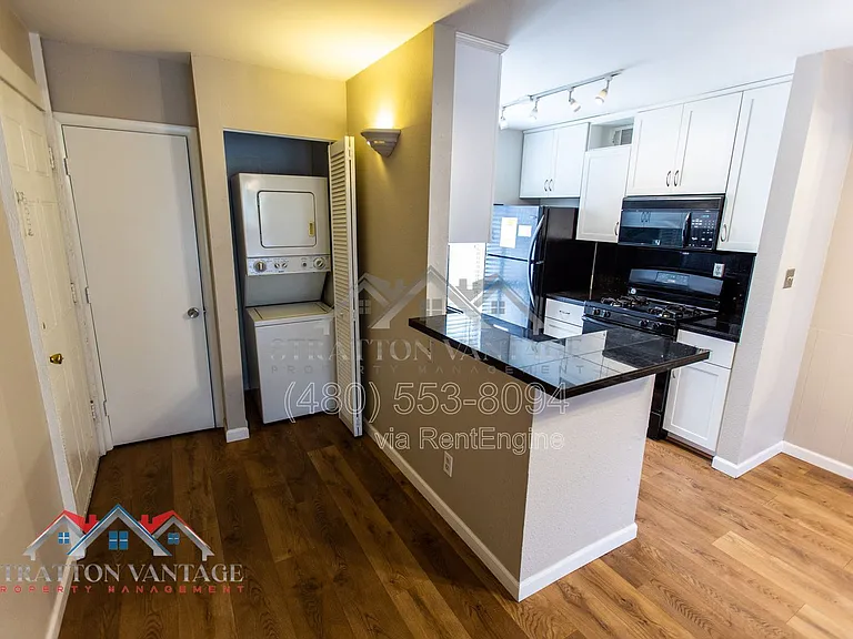 3828 N 32nd St #220 — Photo 4