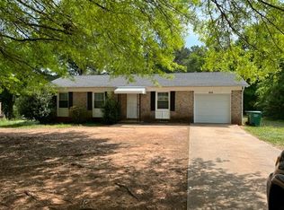 118 Westmont Dr, Gaffney, SC 29340