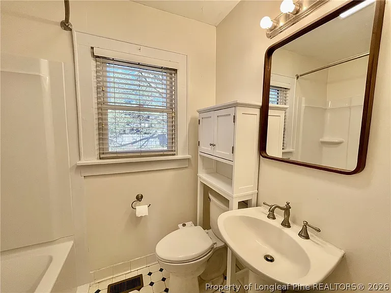 2532 McNeill Cir — Photo 8