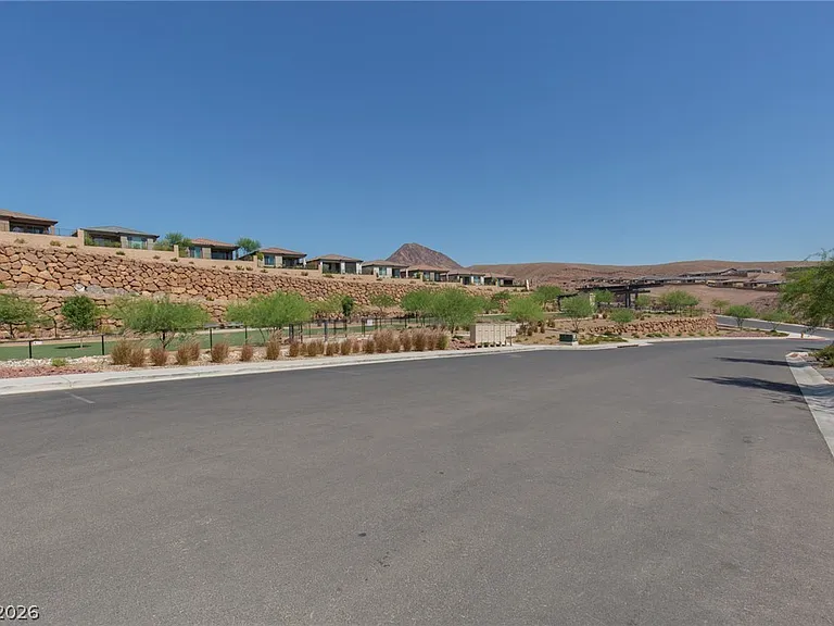 92 Stone Bluff Ln — Photo 31