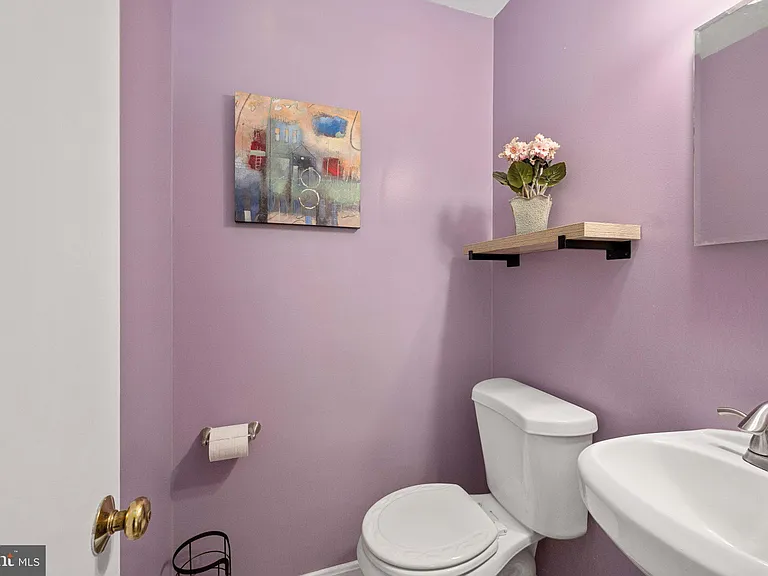 6917 Stoneybrooke Ln — Photo 34