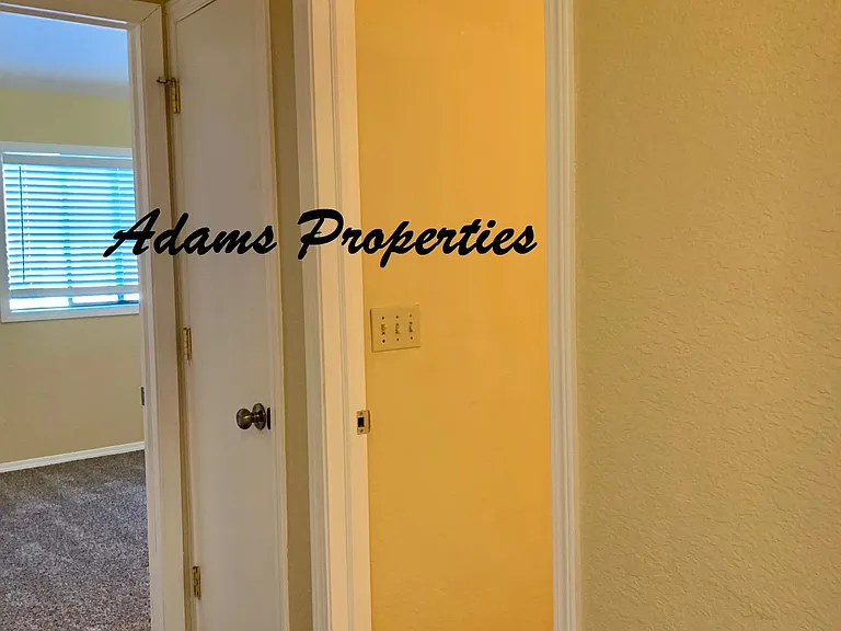 220 Israel Rd SW — Photo 11