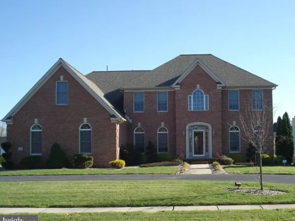 1641 Tori Ln, Vineland, NJ 08361