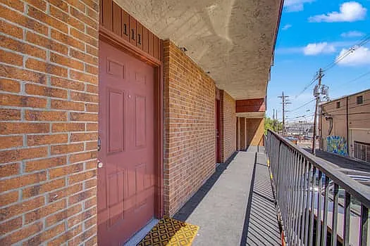 1200 College Ave — Photo 15
