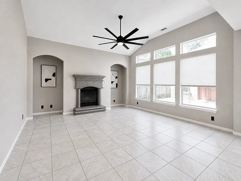 13714 Hillingdale Ln — Photo 16