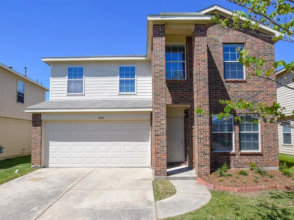 19014 Prairie Bluff Dr, Cypress, TX 77433