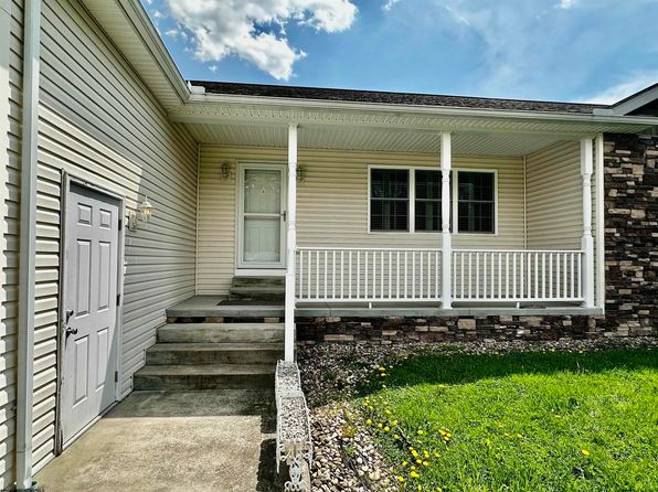 1719 Lillie St, Fairmont, WV 26554