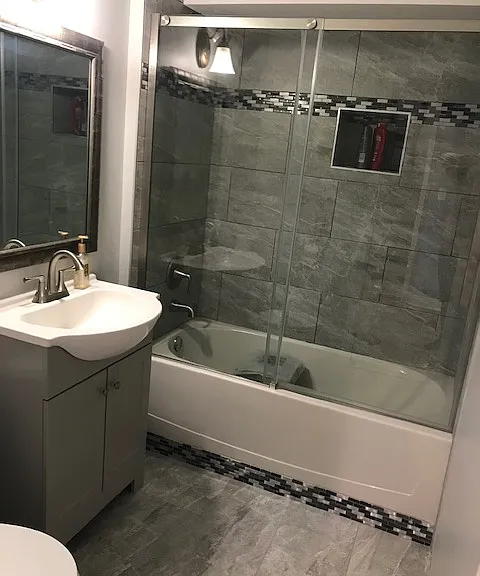 Bathroom downstairs