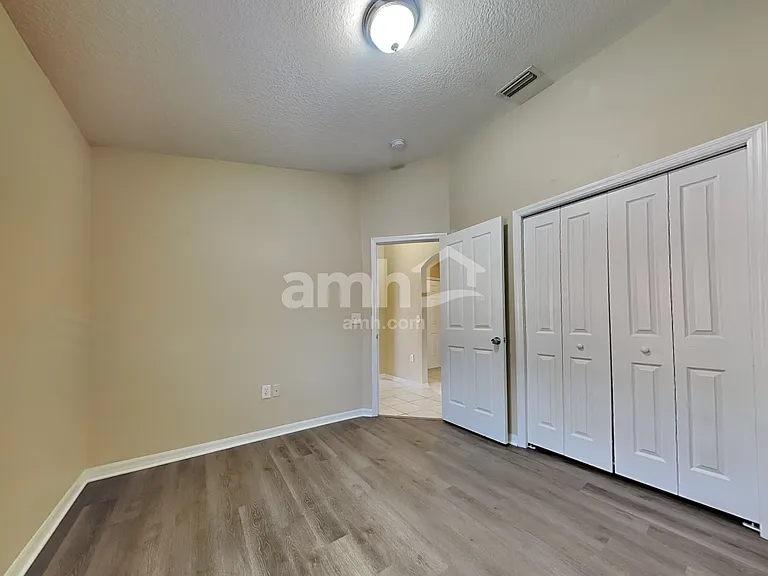 27437 Sugar Loaf Dr — Photo 11