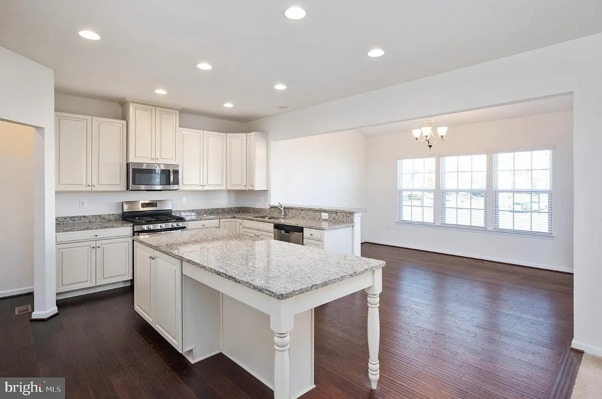 Building Photo - 9203 Wild Spruce Dr