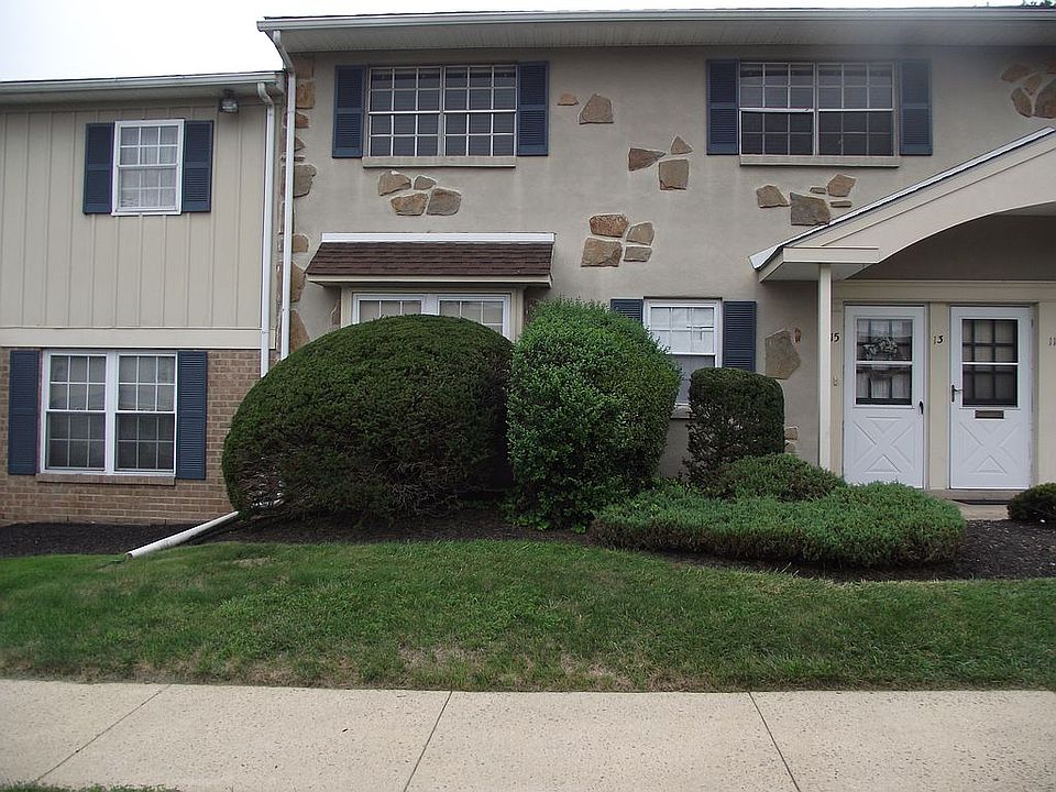 15 Derry Dr, North Wales, PA 19454 Zillow