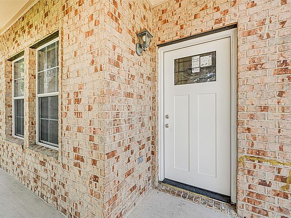 2nd image of 11610 Wingborne Ln