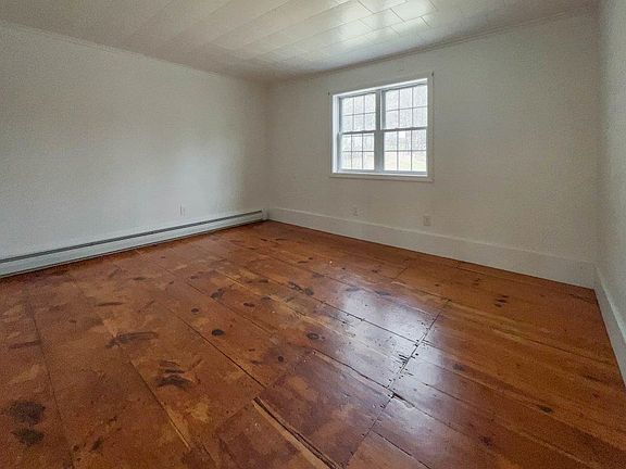 2nd image of 35 Keene Rd #B