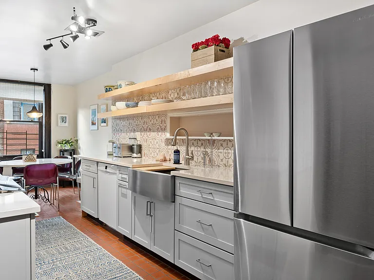 38 Garden Pl #UD — Photo 17