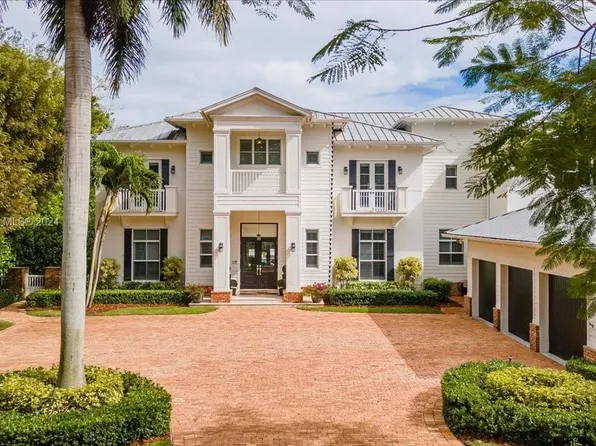 9849 SW 62nd Ct, Pinecrest, FL 33156