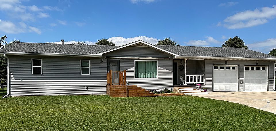 2nd image of 314 3rd Ave SE