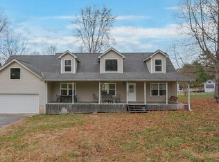 100 Tripp Ln, Trenton, GA 30752