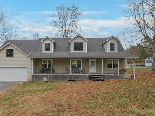 100 Tripp Ln, Trenton, GA 30752