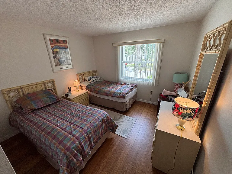 3237 Beneva Rd #202 — Photo 8