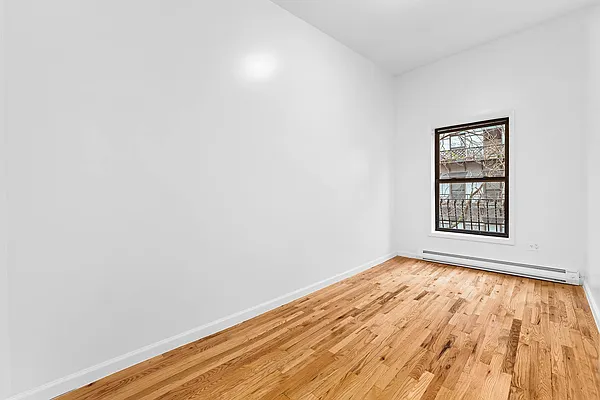 Rented by REAL New York | media 17