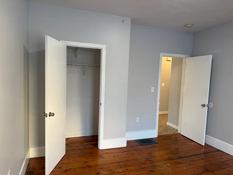 39 Northey St #B — Photo 6
