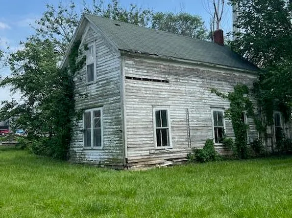 18741 Grand Street, Wheatland, MO 65779