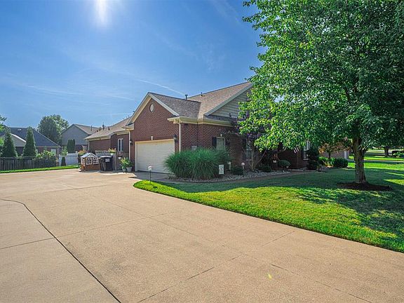 2nd image of 2941 Waterside Way