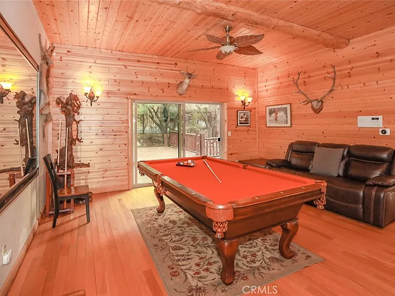 351 Glenwood Dr — Photo 6