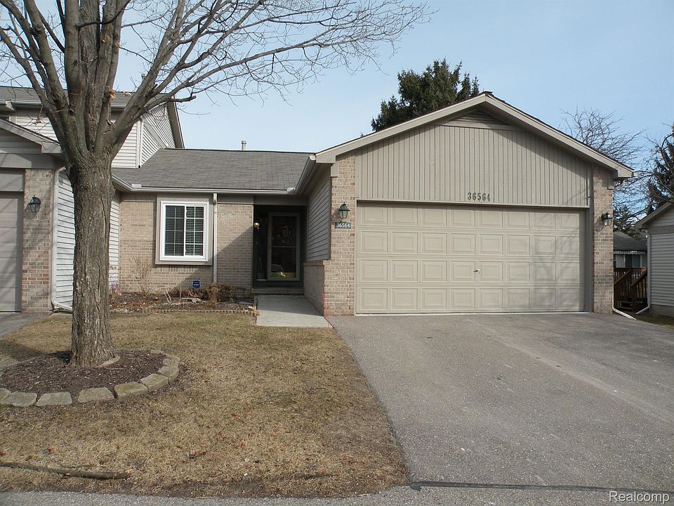 1st image of 36564 Deerhurst Ct