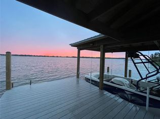 879 S Terrace Dr, Eagle Lake, FL 33839