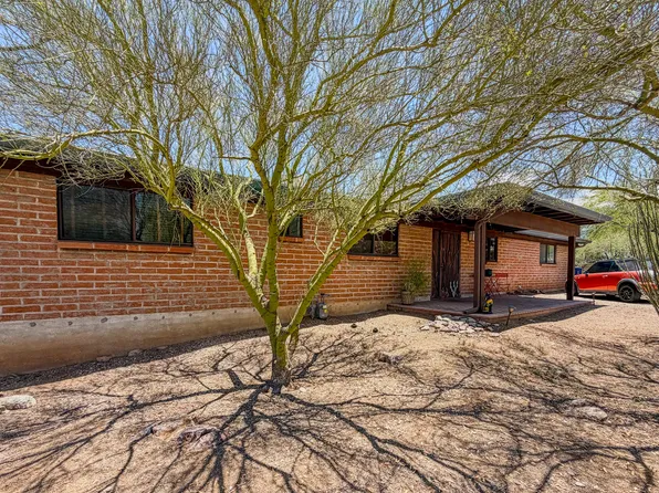 2618 N Teresa Ln, Tucson, AZ 85745