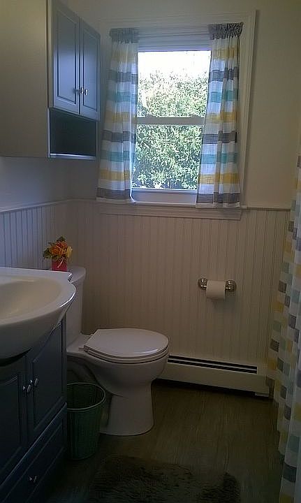 2nd image of 9 Albion Ln
