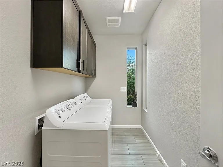 6305 Carmel Creek Ave — Photo 24