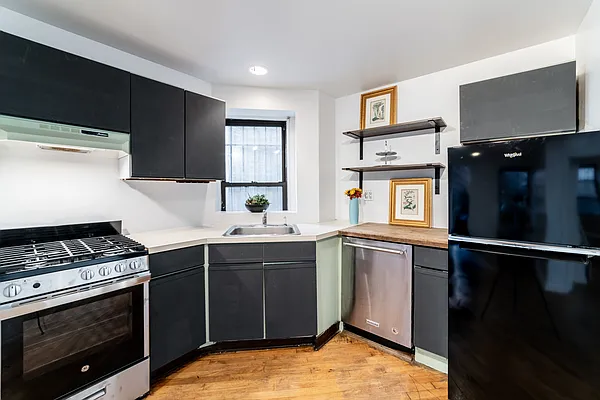 Rented by Keller Williams NYC | media 38