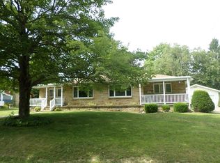985 Oakwood Dr, Clarion, PA 16214