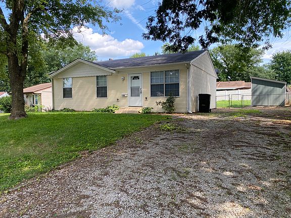 2nd image of 34 Nocturne Ct