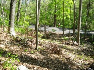 141 Candlewood Lake Rd, Brookfield, CT 06804