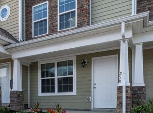 256 Cobblestone Place Dr, Goodlettsville, TN 37072