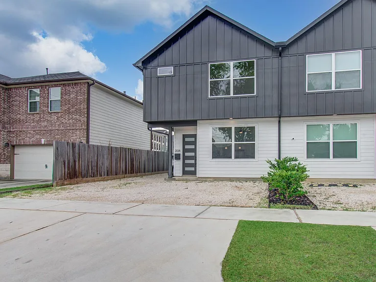 203 Danna Ln #A — Photo 3