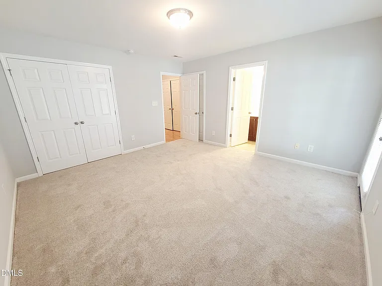 8827 Thornton Town Pl — Photo 7