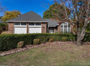 8803 E 75th St, Tulsa, OK 74133