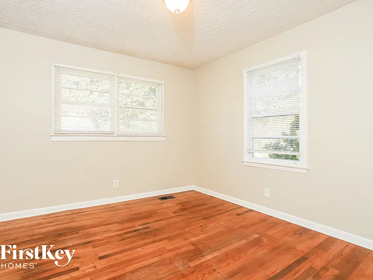 297 Reed St — Photo 10