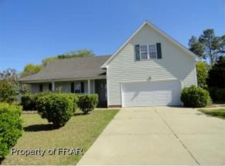5516 Spreading Branch Rd, Hope Mills, NC 28348