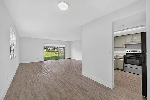 Floor plan 2513-103