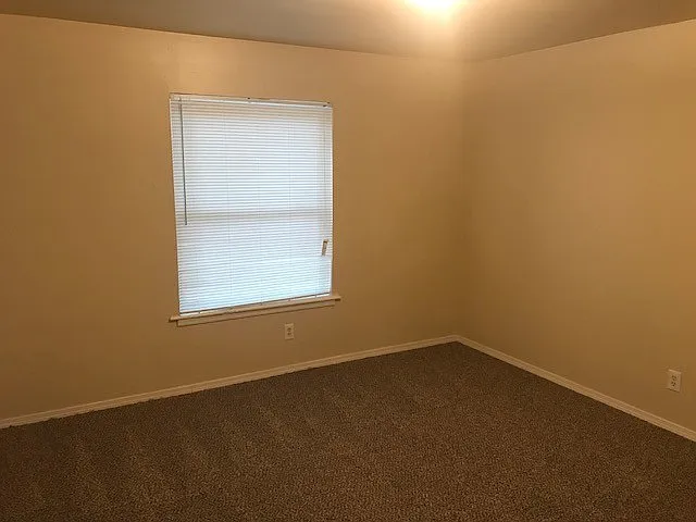 625 N Betty Jo Dr — Photo 5